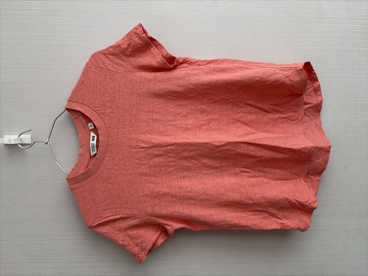 เสื้อยืด Uniqlo size M รูปที่ 2