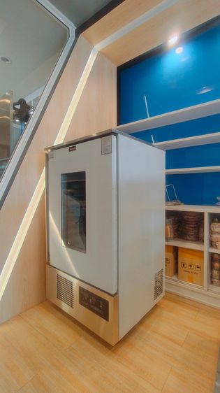 ตู้รีทาร์ดเดอร์พรูฟเฟอร์ Retarder Proofer Kitchen Mall รุ่น KM-RP10T สภาพนางฟ้า