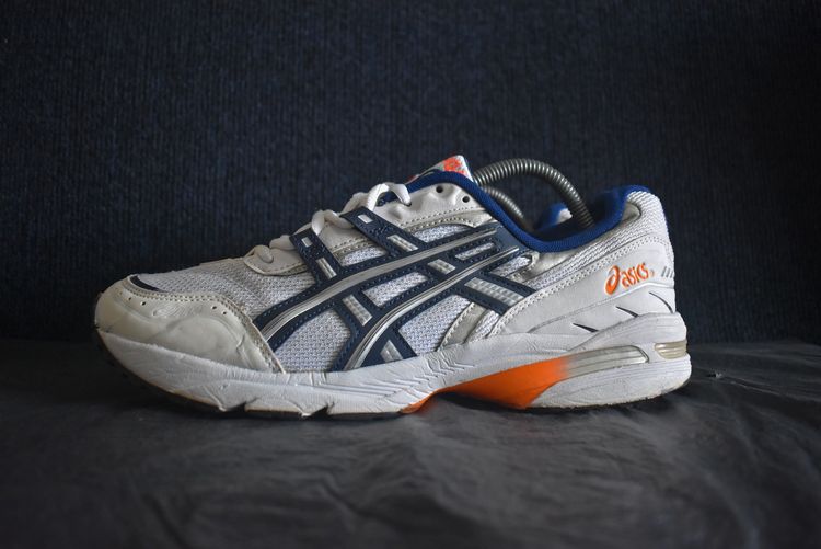 ส่งฟรี รองเท้า Asics Gel-1090 (2003) มือสอง ของแท้ Size 46 ความยาว 29 ซม.