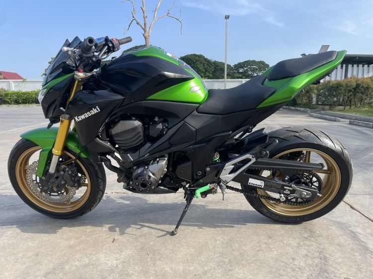 Kawasaki Z800 รูปที่ 5