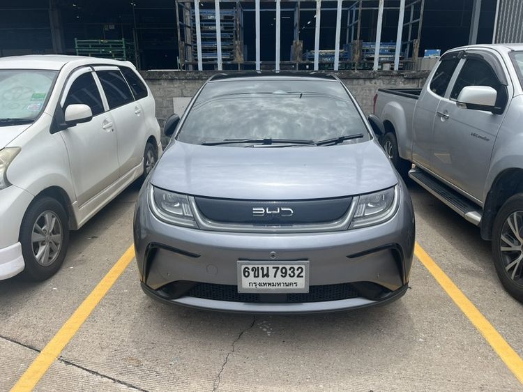 รถ BYD Dolphin Extended Range สี เทา
