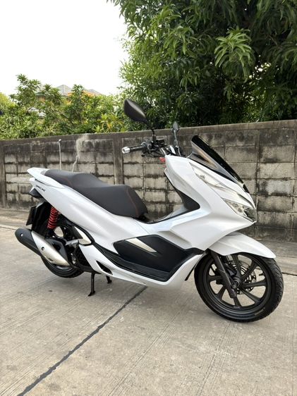 ขาย HONDA PCX 150cc จดทะเบียนปี2019 สภาพสวยมากเดิมๆ รถมือเดียว รูปที่ 2