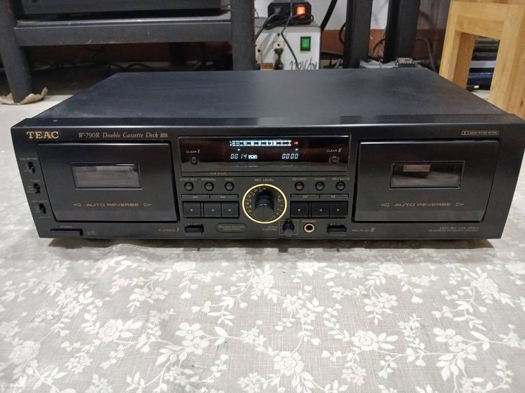 ขายเครื่องเล่นเทปใบ้ TEAC W-790R ใช้ไฟ220โวลต์ สภาพสวย ใช้ งานได้ปกติเครื่องศูนย์ไทย