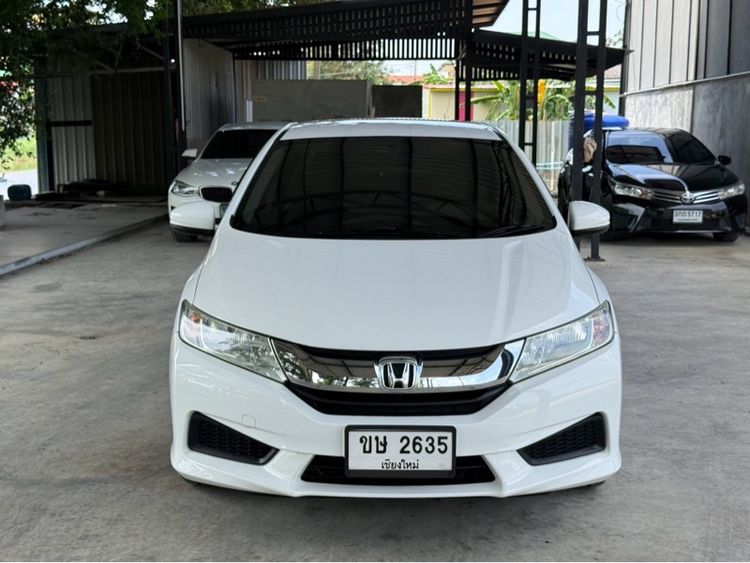 Honda City 2015 1.5 V Plus i-VTEC Sedan เบนซิน ไม่ติดแก๊ส เกียร์อัตโนมัติ ขาว รูปที่ 2