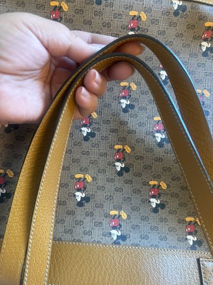 Gucci x Disney Medium  Supreme Tote Bag รูปที่ 8