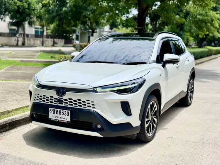 Toyota Corolla Cross 2024 1.8 Hybrid Premium Safety Utility-car ไฮบริด เกียร์อัตโนมัติ ขาว
