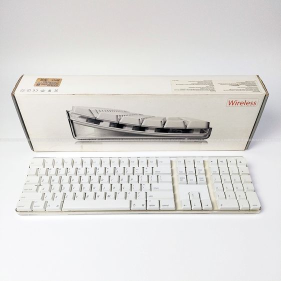 เม้าส์ และคีย์บอร์ด Vintage Apple Wireless Keyboard 2003 Model A1016 คีย์บอร์ดบลูทูธใสรุ่นแรกของแอปเปิ้ล ครบกล่องดั้งเดิม (ใช้งานไม่ได้ - ตั้งโชว์สวย) หายาก