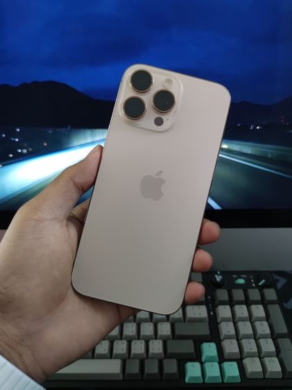 iPhone 16 Pro Max 512 GB Desert Titanium • PH336