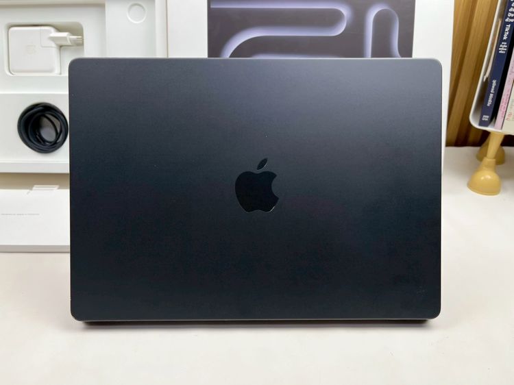 MacBook Pro 14-inch M5 Ram16GB SSD512GB SpaceBlack Apple 16 April 2027  รูปที่ 11