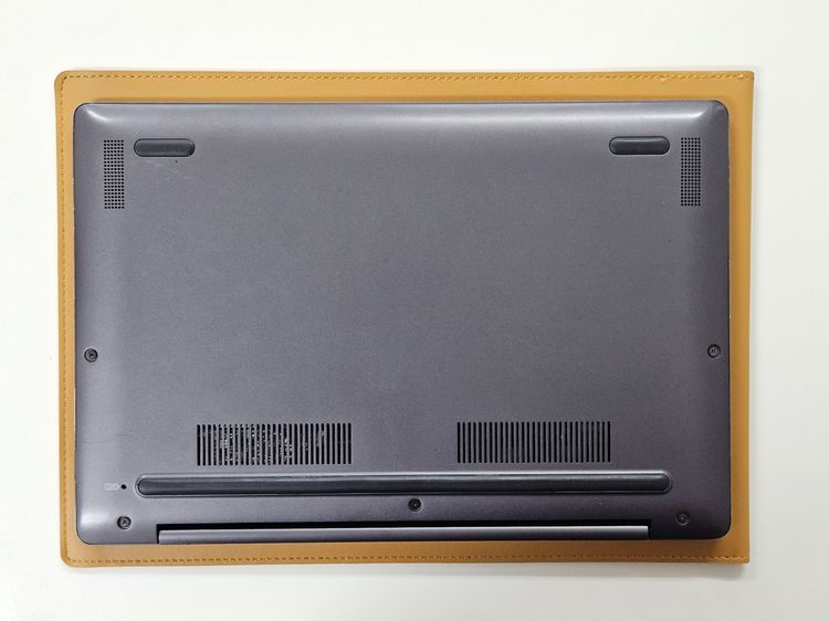 Fujitsu LifeBook CH โน้ตบุ๊กสายธุรกิจ น้ําหนักเบา สภาพใช้งานดีเยี่ยม รูปที่ 11