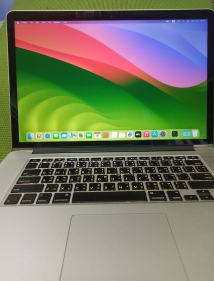 Mac book pro 15" Retina I7 Ram8