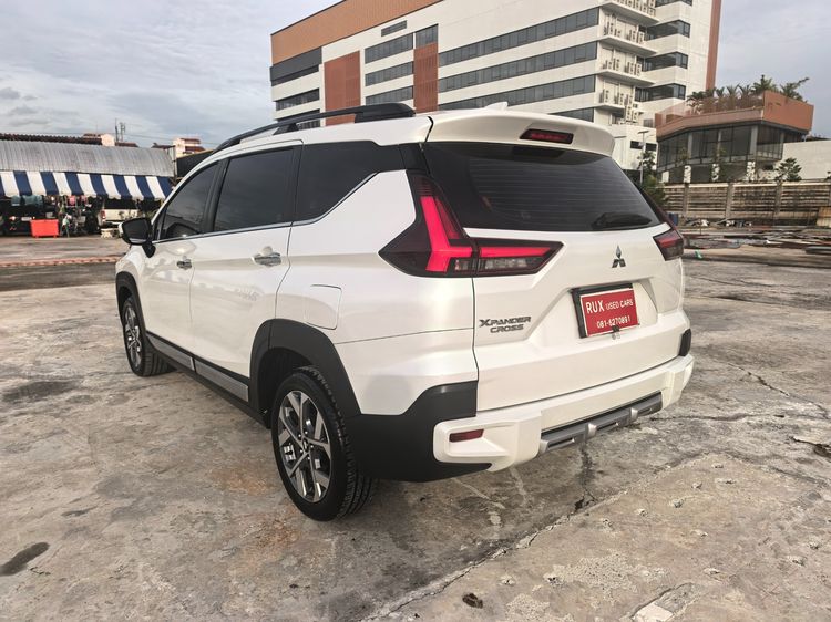 Mitsubishi Xpander 2024 1.5 Cross Utility-car เบนซิน ไม่ติดแก๊ส เกียร์อัตโนมัติ ขาว รูปที่ 2