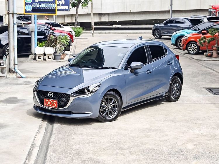 Mazda Mazda 2 2021 1.3 S Sedan เบนซิน เกียร์อัตโนมัติ เทา รูปที่ 2
