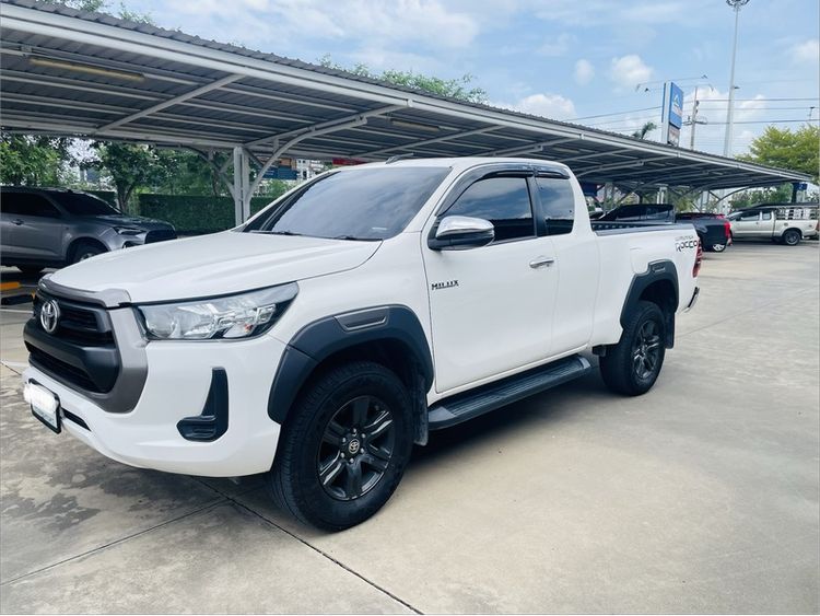 รถ Toyota Hilux Revo 2.4 Z Edition Entry สี ขาว