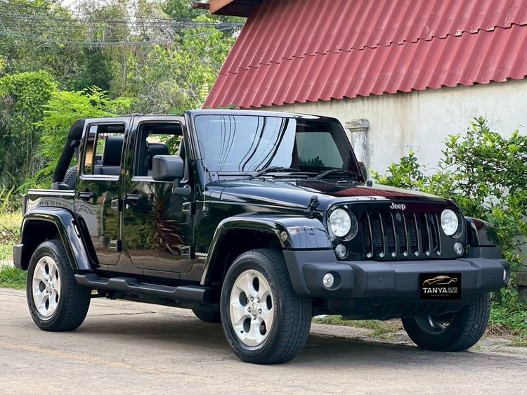 รถ Jeep Wrangler 3.6 Unlimited V6 4WD สี ดำ