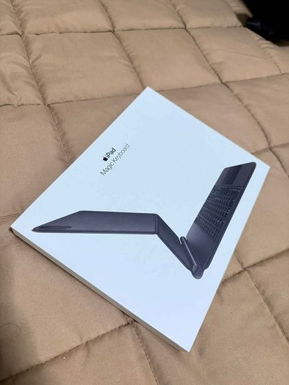 Apple Magic Keyboard สำหรับ IPad Pro 11 นิ้ว 2022