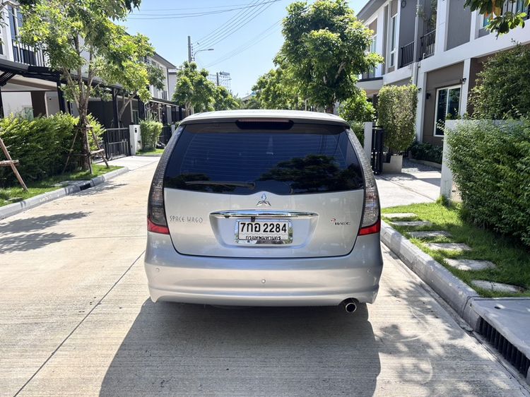 Mitsubishi Space Wagon 2010 2.4 GLS Limited เบนซิน LPG เกียร์อัตโนมัติ บรอนซ์เงิน รูปที่ 4