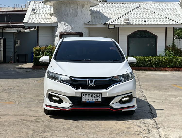 Honda Jazz 2018 1.5 V+ Sedan เบนซิน ไม่ติดแก๊ส เกียร์อัตโนมัติ ขาว รูปที่ 2