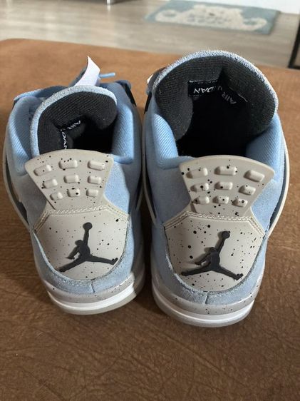 รองเท้า air Jordan 4 retro แท้ รูปที่ 3
