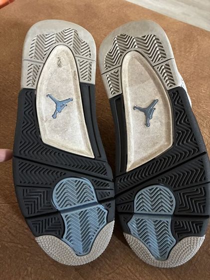 รองเท้า air Jordan 4 retro แท้ รูปที่ 4