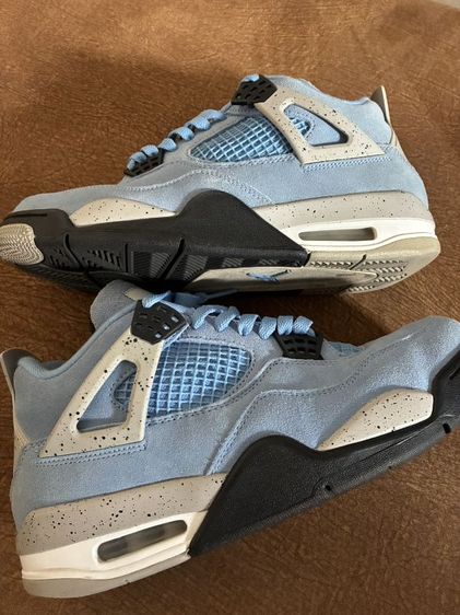 รองเท้า air Jordan 4 retro แท้ รูปที่ 2