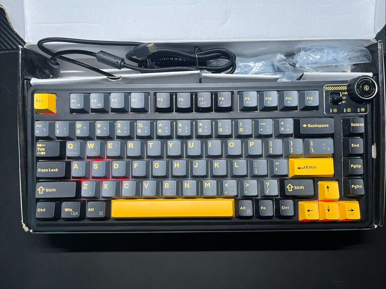 ขายยกเซตโต๊ะคอม Gaming Work Setup สภาพสวย พร้อมใช้งาน รูปที่ 13