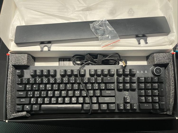 ขายยกเซตโต๊ะคอม Gaming Work Setup สภาพสวย พร้อมใช้งาน รูปที่ 15