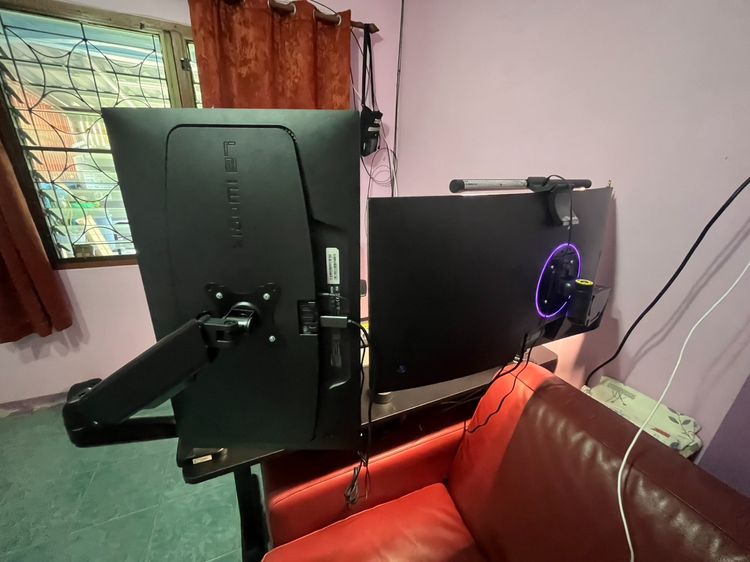 ขายยกเซตโต๊ะคอม Gaming Work Setup สภาพสวย พร้อมใช้งาน รูปที่ 4