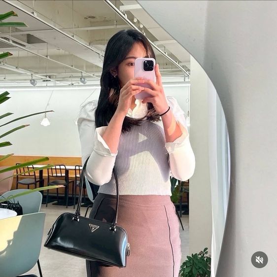 กระเป๋าGuess ARNELA SHOULDER SATCHEL   รูปที่ 4