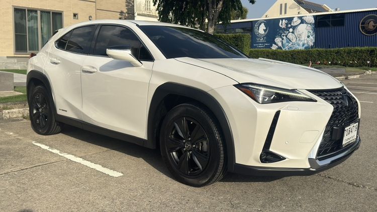 Lexus UX250h 2022 Grand Luxury Sedan ไฮบริด เกียร์อัตโนมัติ ขาว รูปที่ 3