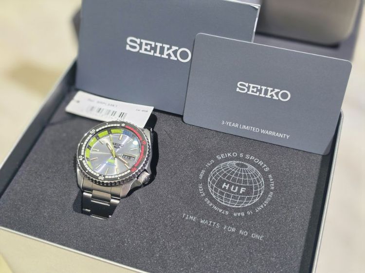 เงิน Seiko 5 Sports x HUF Limited Edition