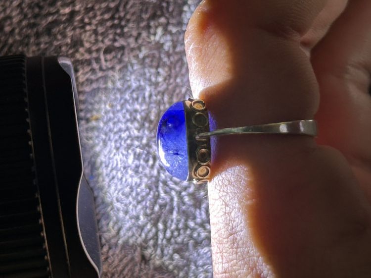 แหวนแเงินแท้ไพลิน (Blue Sapphire) เจียระไนทรงหลังเบี้ย (Cabochon) รูปที่ 2
