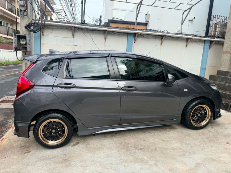 Honda Jazz 2019 1.5 S i-VTEC Sedan เบนซิน ไม่ติดแก๊ส เกียร์อัตโนมัติ เทา รูปที่ 2