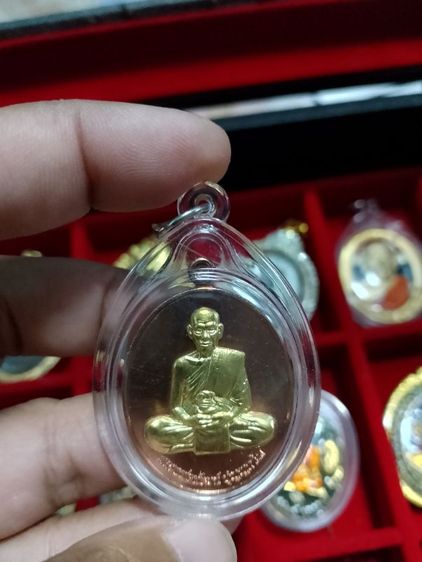 พระเหรียญหลวงพ่อพัฒน์ ปุญญกาโม