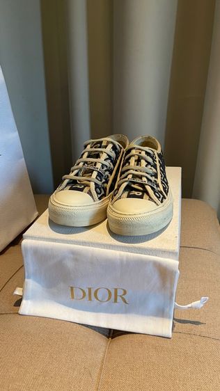 Dior Walk'n'Dior Sneaker