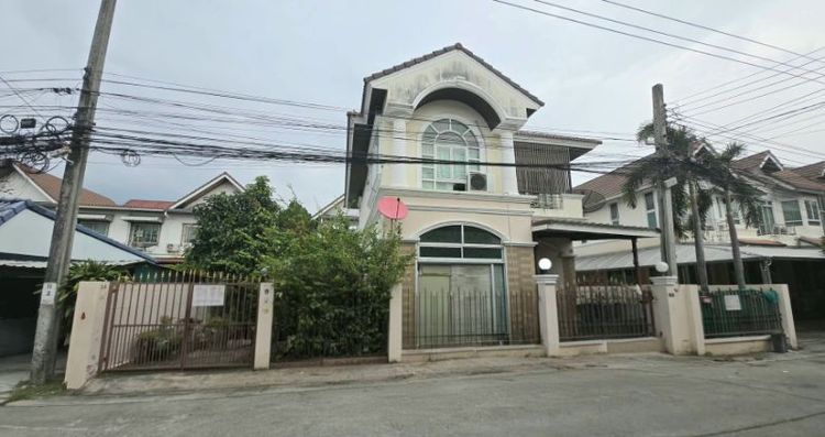 อื่นๆ มีบางส่วน บ้านเดี่ยว 2 ชั้น ทำเลทอง ย่านปุณณวิถี
