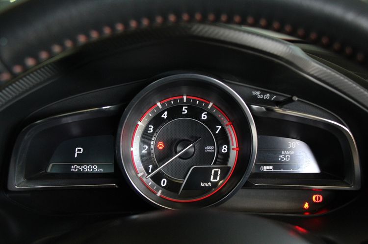 Mazda Mazda3 2016 2.0 S Sedan เบนซิน ไม่ติดแก๊ส เกียร์อัตโนมัติ แดง รูปที่ 4