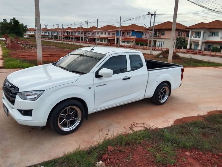 Isuzu D-MAX 2022 1.9 S Pickup ดีเซล ไม่ติดแก๊ส เกียร์ธรรมดา ขาว