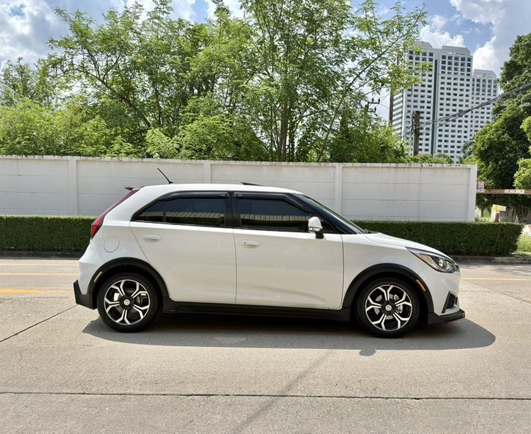 MG MG3 2021 1.5 X Sedan เบนซิน ไม่ติดแก๊ส เกียร์อัตโนมัติ ขาว รูปที่ 3