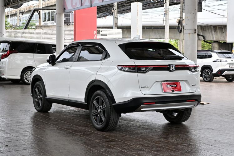 Honda HR-V 2023 1.5 EL e:HEV Utility-car ไฮบริด ไม่ติดแก๊ส เกียร์อัตโนมัติ ขาว รูปที่ 4
