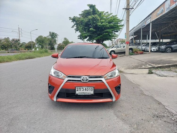 Toyota Yaris 2013 1.2 G Sedan เบนซิน ไม่ติดแก๊ส เกียร์อัตโนมัติ ส้ม
