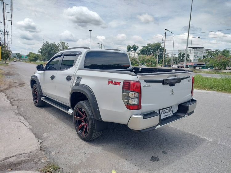 Mitsubishi Triton 2019 2.5 GLX Plus Pickup ดีเซล ไม่ติดแก๊ส เกียร์อัตโนมัติ ขาว รูปที่ 3
