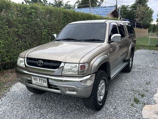 TOYOTA SPORTCRUISER  2.5 PRERUNNER ออโต้ ปี2003