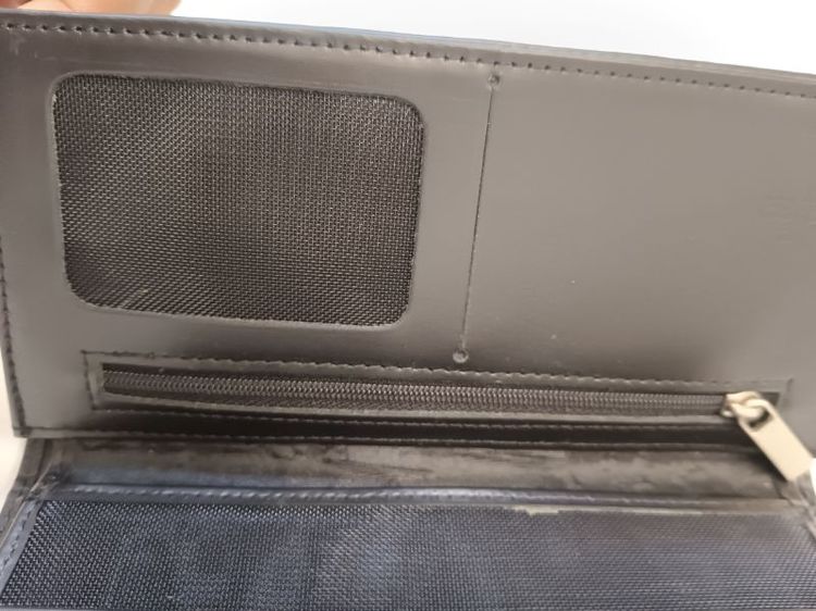 GUCCI Black GG Canvas Flap Long Wallet vintage รูปที่ 4