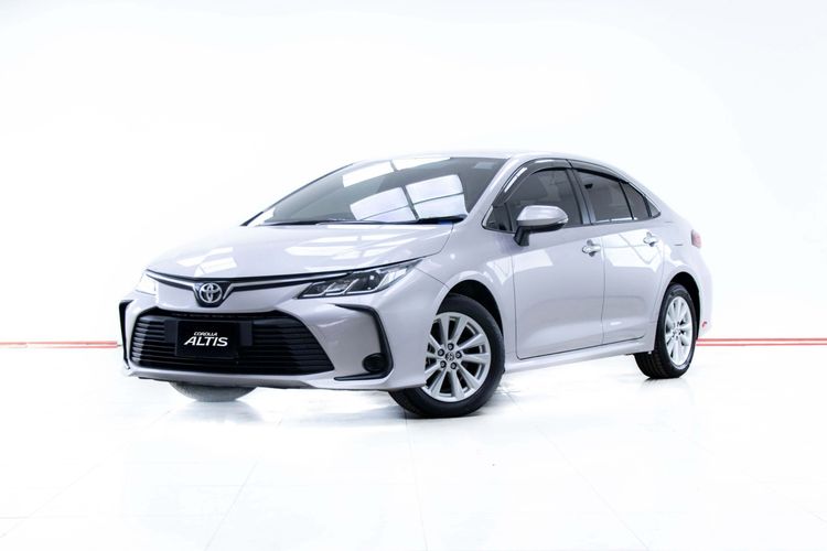Toyota Altis 2023 1.6 G Sedan เบนซิน ไม่ติดแก๊ส เกียร์อัตโนมัติ เทา