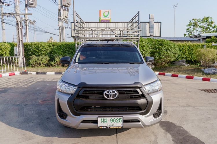 Toyota Hilux Revo 2022 2.8 J Plus Pickup ดีเซล ไม่ติดแก๊ส เกียร์ธรรมดา เทา รูปที่ 2
