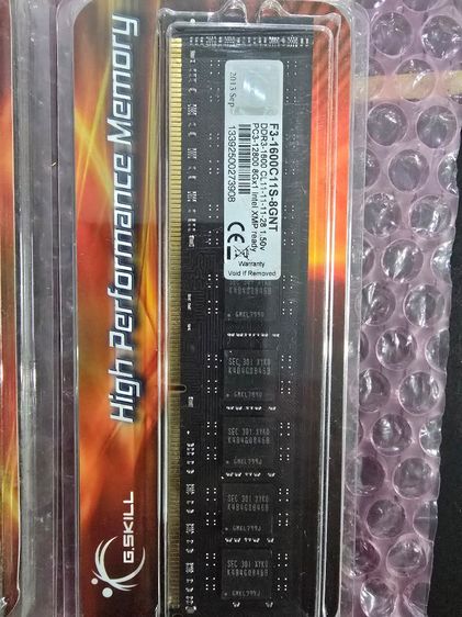 ที่เก็บข้อมูลและเมมโมรี่การ์ด ram 8g ×4รวม 32g ราคาต่อรองได้ครับ
