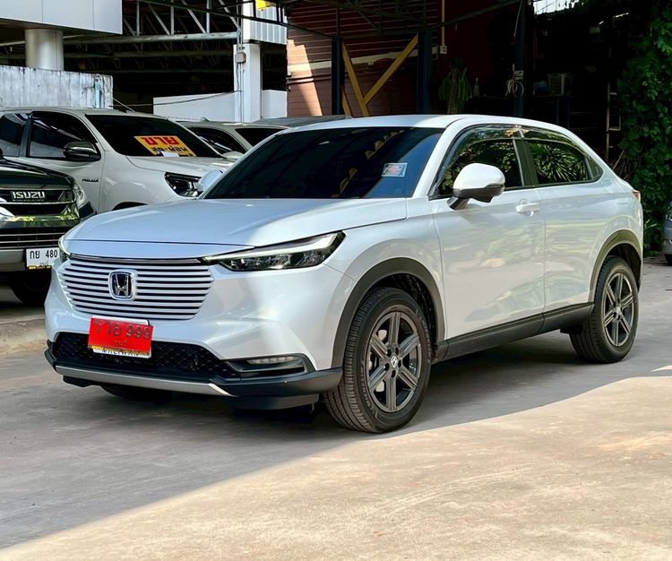 Honda HR-V 2024 1.5 e:HEV E Utility-car ไฮบริด ไม่ติดแก๊ส เกียร์อัตโนมัติ ขาว