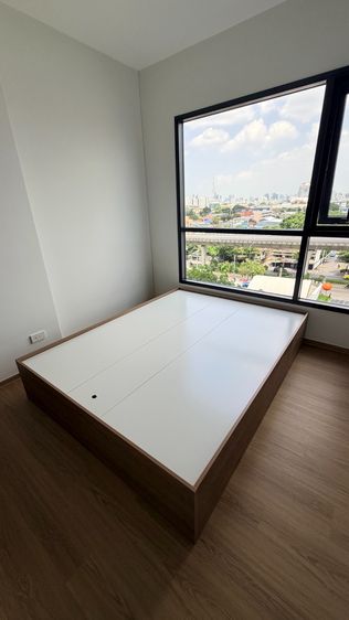 เตียงนอนสไตล์ญี่ปุ่น (Japanese Style Bed) ดีไซน์เรียบง่ายสีวอลนัท รูปที่ 3