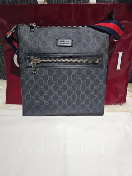 กระเป๋าสะพายข้างGucci Messenger Bag (Small 11")